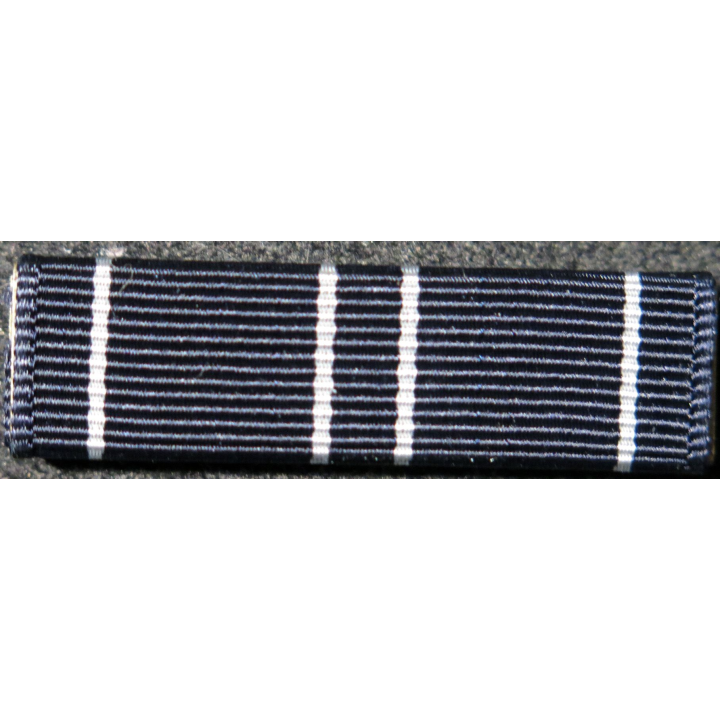 USA : Rappel de la médaille Coast Guard Rifle Marksmanship medal