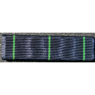 USA : Rappel de la médaille Navy Rifle Marksmanship medal
