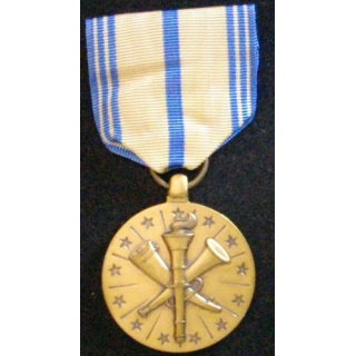 USA : ARMED FORCES RESERVE MEDAL NAVY