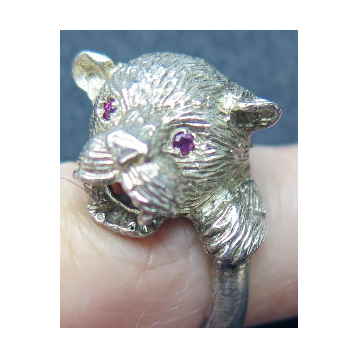 Bague en métal argenté LION réalisé par des apprentis joailliers TDD 54
