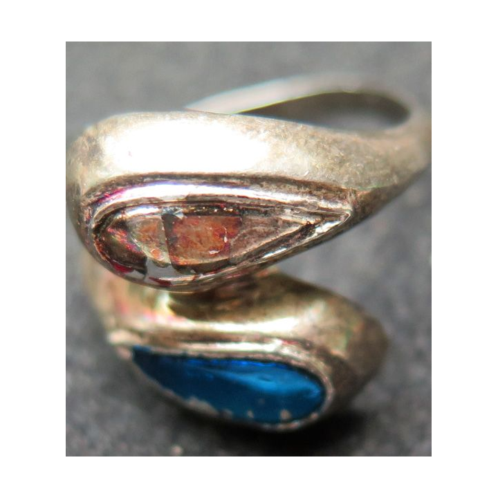 Bague en métal argenté réalisée par des apprentis joailliers TDD 52