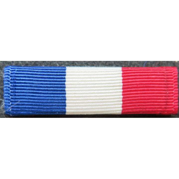 FRANCE : Rappel de la médaille des actes de courage et dévouement modèle US
