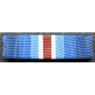 USA : Rappel de la médaille Coast Guard Restricted Duty medal