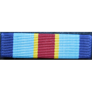 USA : Rappel de la médaille Army Overseas Service medal