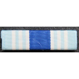 USA : Rappel de la médaille Air Force Overseas Long Tour medal
