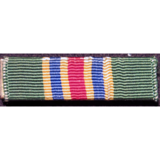 USA : Rappel de la médaille Navy Meritorious Unit Commendation medal