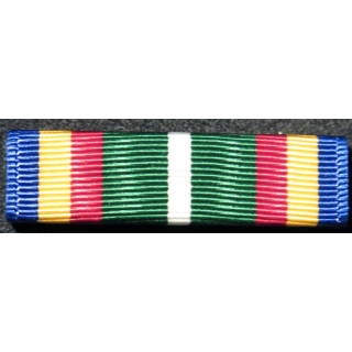 USA : Rappel de la médaille Coast uard Unit Commendation medal