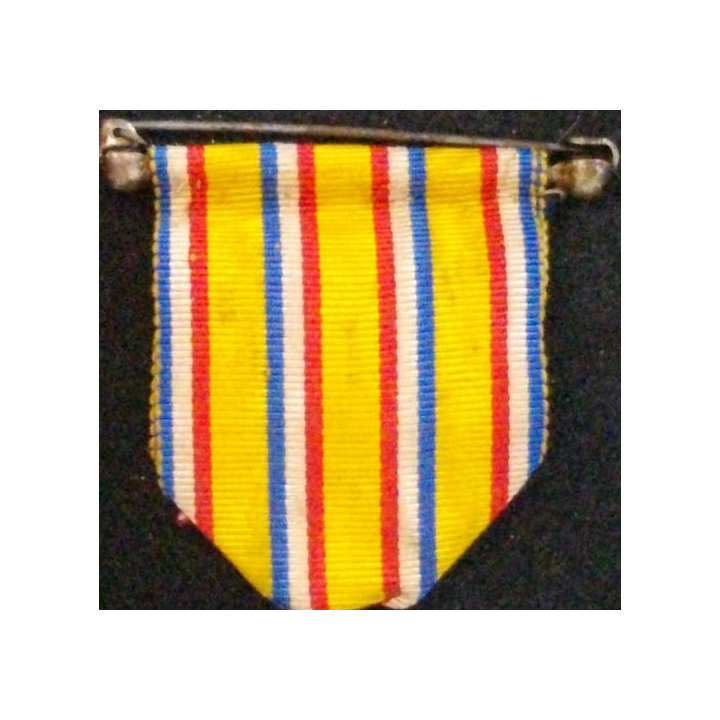 FRANCE : RUBAN DE LA MÉDAILLE DES POMPIERS