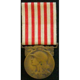 FRANCE : médaille commémorative de la Grande guerre 1914-1918