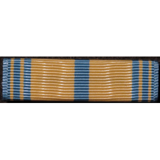 USA : Rappel de la médaille Armed Forces Reserve medal