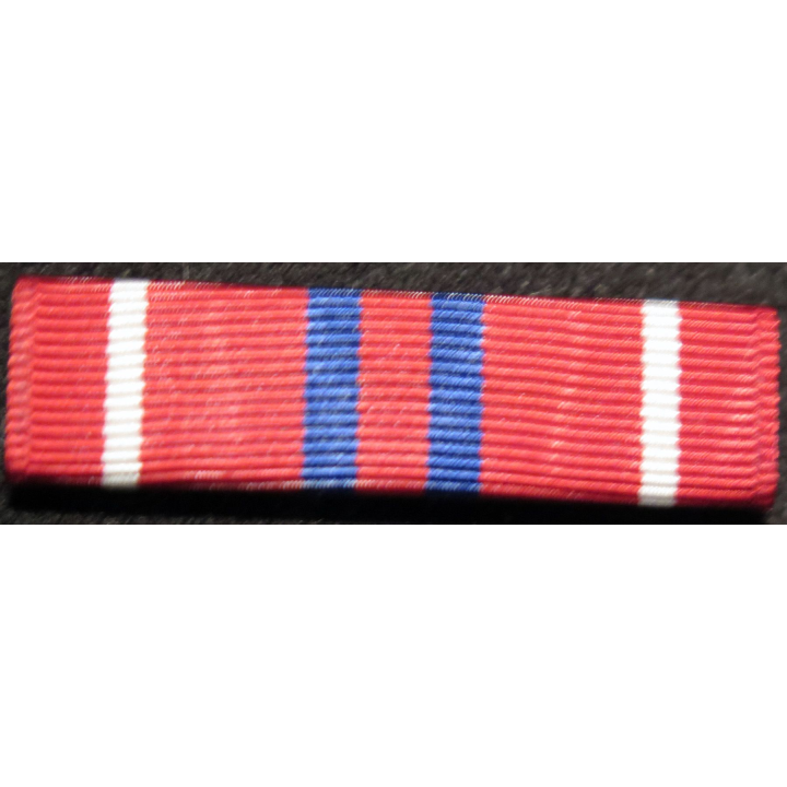USA : Rappel de la médaille AirForce NCO Professionnal Military Graduate medal