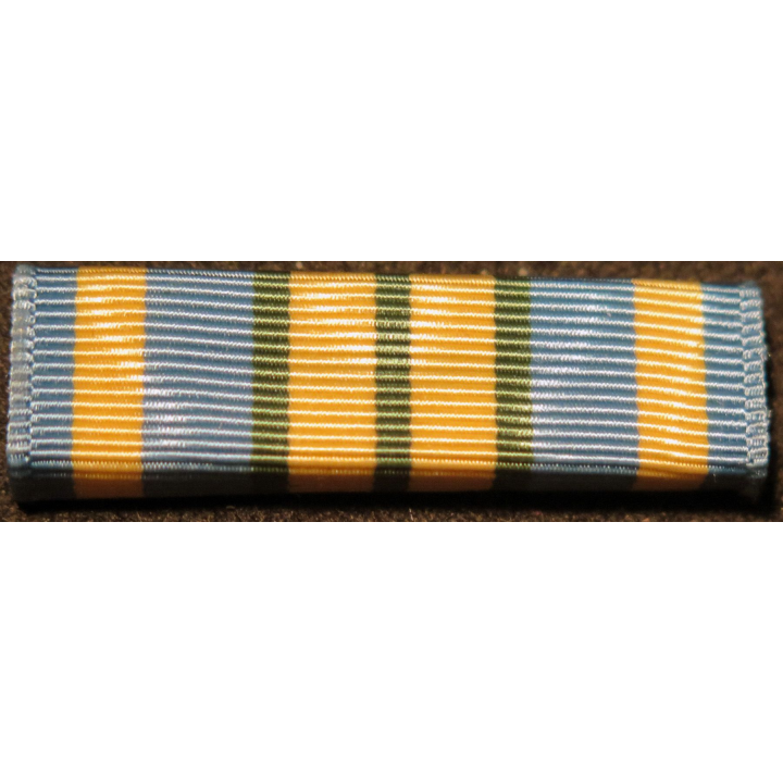USA : Rappel de la médaille Military Outstanding Volunteer service medal