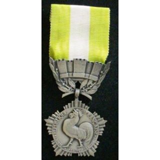 FRANCE : médaille des collectivités locales en métal argenté grand module signée Crouzat