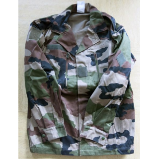 Veste de treillis camouflé vert armé taille 96 M de fabrication G.E.I.E 1998 neuf