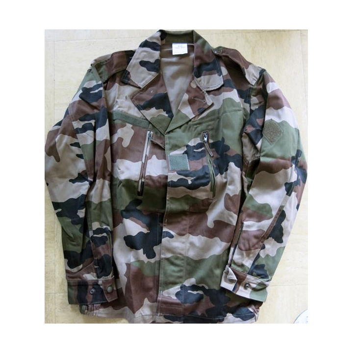 Veste de treillis camouflé vert armé taille 96 M de fabrication TIELT 2000 TBE
