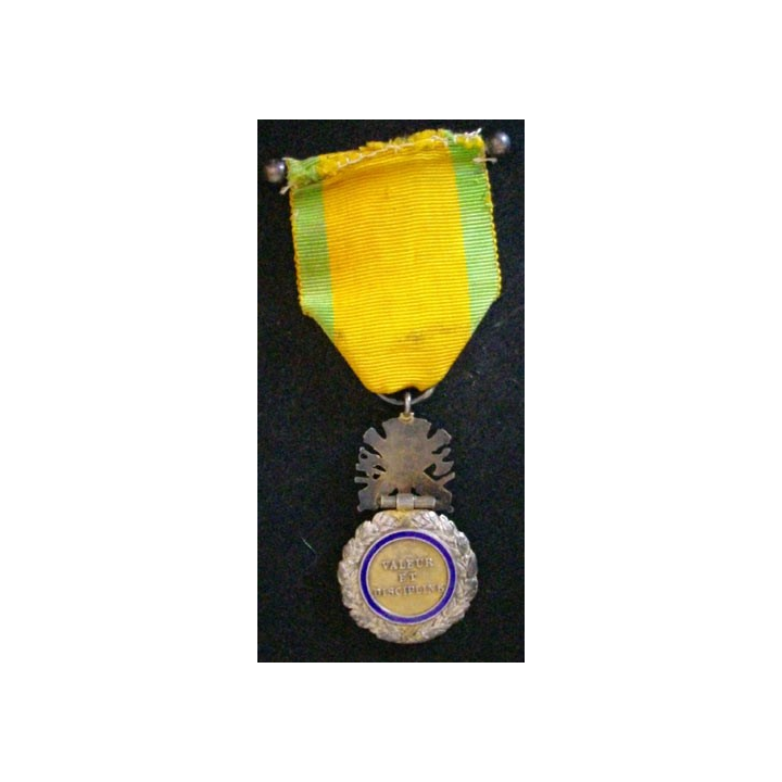 FRANCE : MÉDAILLE MILITAIRE 2