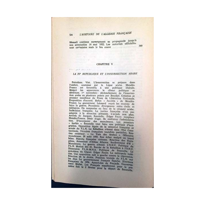 1. Histoire de l'Algérie française de Claude Martin aux éditions des quatre fils Aymon