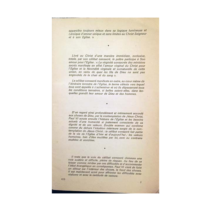1. Cahiers d'action religieuse et sociale - Le célibat sacerdotal de Paul VI aux éditions Saint-Paul 1967