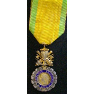 FRANCE : Médaille militaire 1870 3° république en argent émaux parfaits