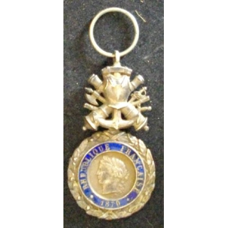 FRANCE : MÉDAILLE MILITAIRE 11