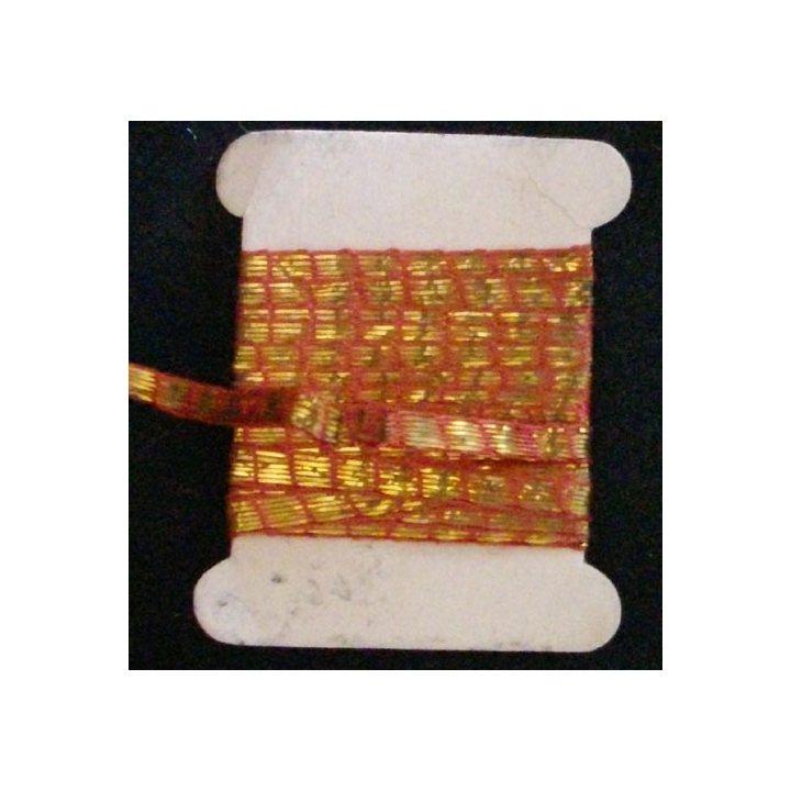 PELOTE DE RUBAN DE VESTE