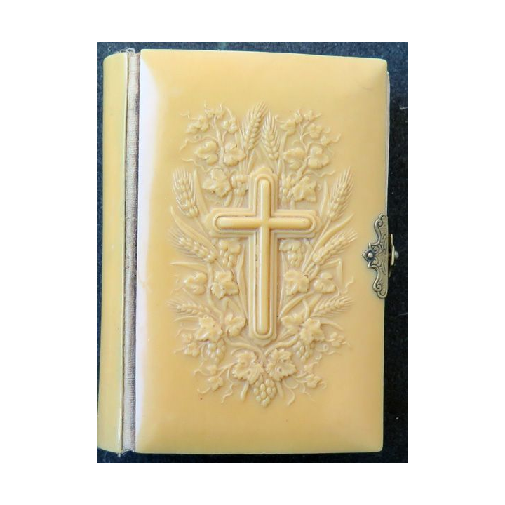 Missel Paroissien romain n° 6 1890 couverture en os ?