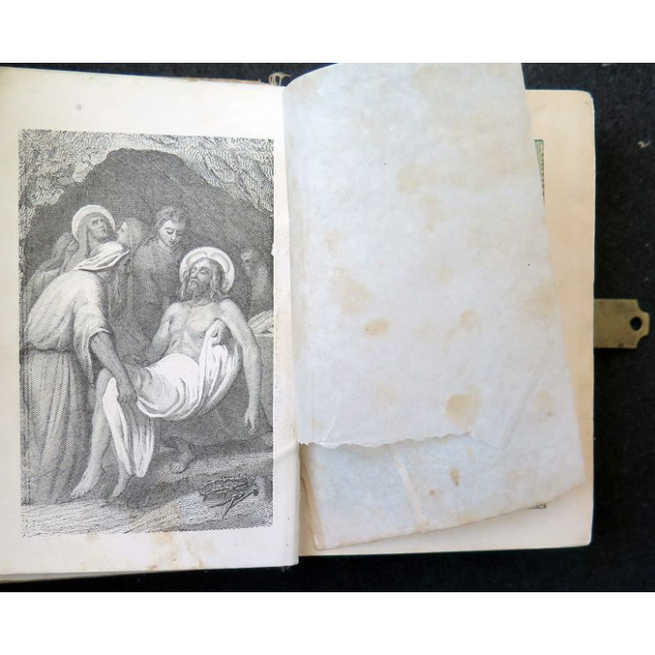 Missel Paroissien romain n° 6 1890 couverture en os ?