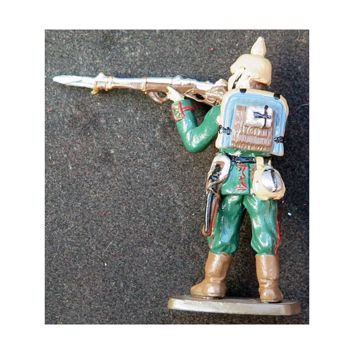 SOLDAT DE PLOMB : soldat allemand 1° GM CBG Hachette hauteur 7,5 cm