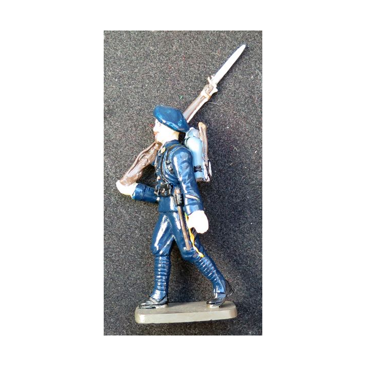 SOLDAT DE PLOMB : figurine Chasseur alpin CBG Hachette hauteur 10 cm
