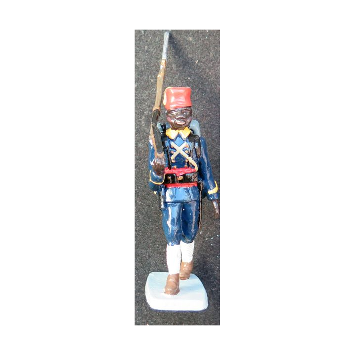SOLDAT DE PLOMB : figurine tirailleur sénégalais CBG Hachette hauteur 10 cm