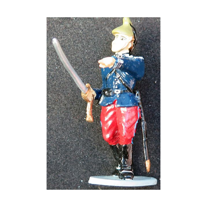 SOLDAT DE PLOMB : figurine dragon à pied 1° GM CBG Hachette hauteur 7,5 cm