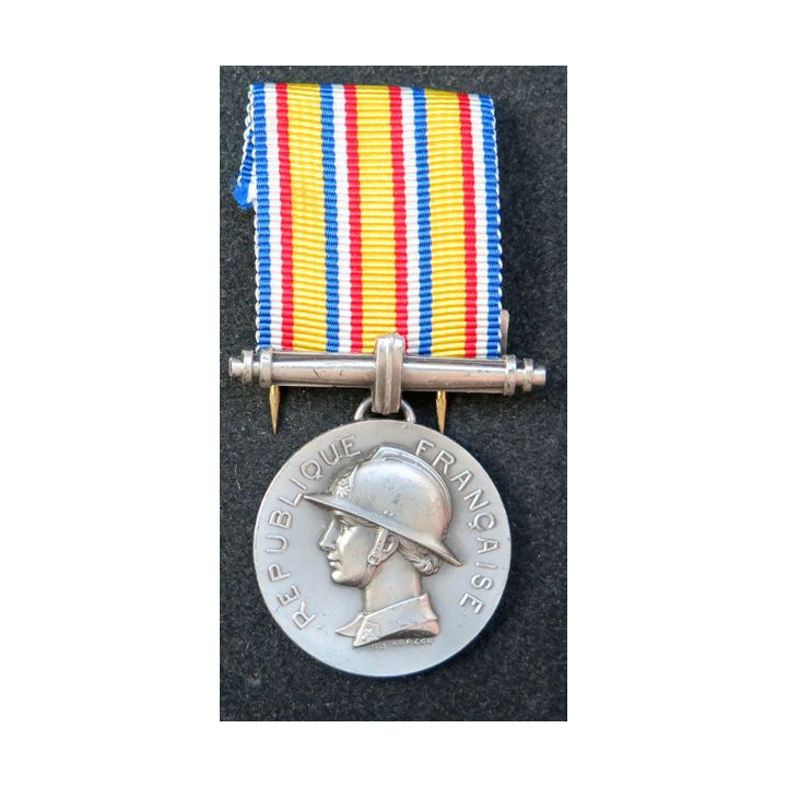 médaille sapeurs pompiers 20 ans Argent Monnaie Paris L. Bazor 1935