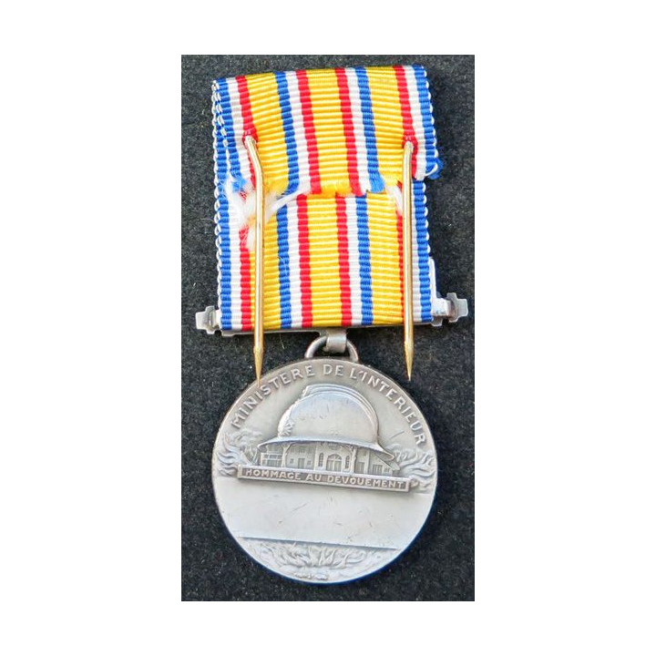 médaille sapeurs pompiers 20 ans Argent Monnaie Paris L. Bazor 1935