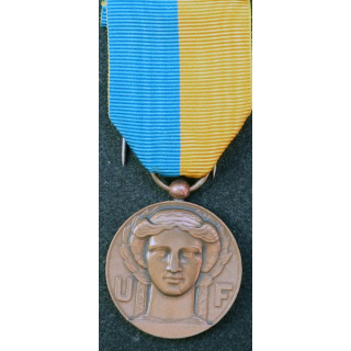 FRANCE : médaille de l'union fédérale des Combattants