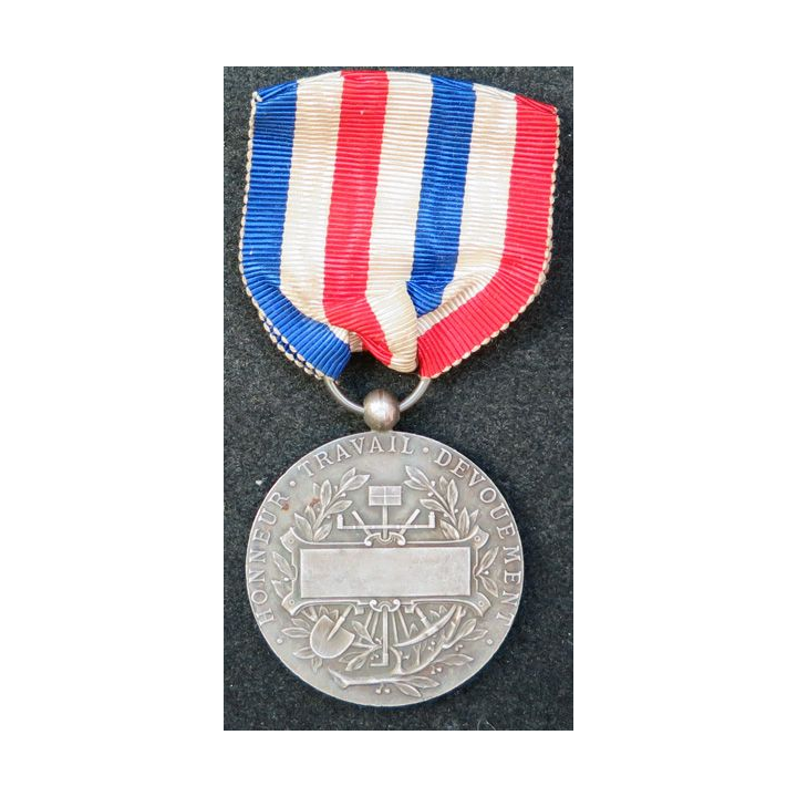 Médaille d'honneur travail dévouement ministère intérieur argent Marey
