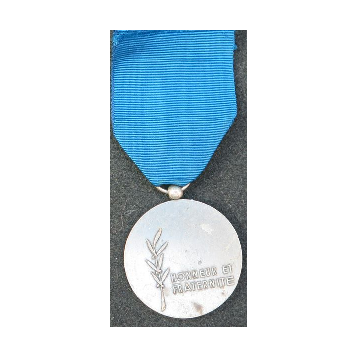 FRANCE : Médaille de la Fidélité des prisonniers de guerre Honneur et Fraternité