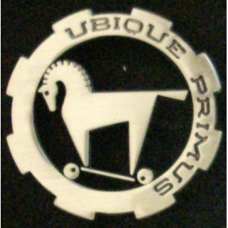 RCA : insigne du 1° régiment de chasseurs d'Afrique UBIQUE PRIMUS de fabrication Boussemart tirage 2009
