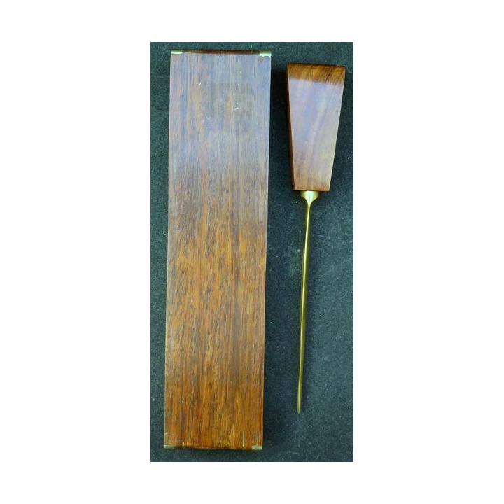 Ouvre lettre marine en bois et laiton 