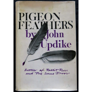 Pigeon Feathers and Other Stories de John Updike aux éditions André Deutsch