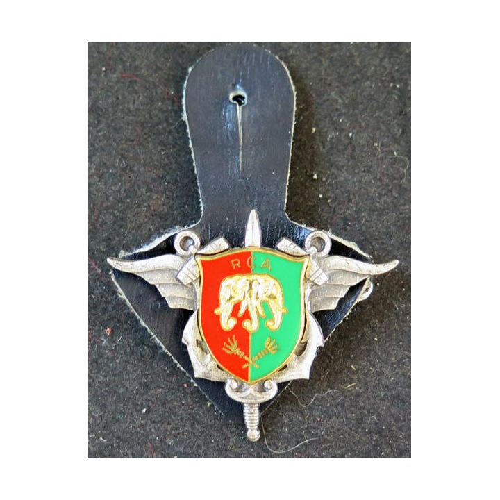 ESSENCES : insigne des essences en République Centre Africaine de fabrication Drago