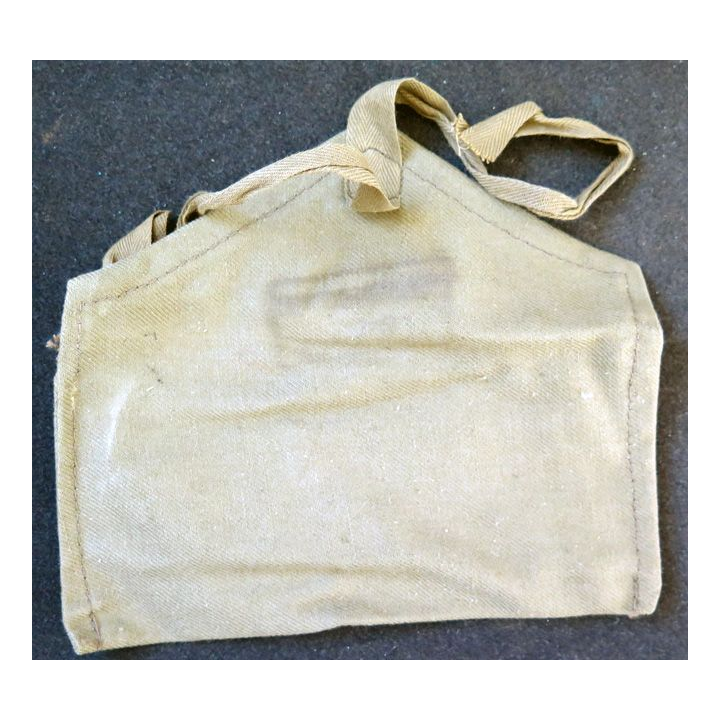 trousse de couture réglementaire