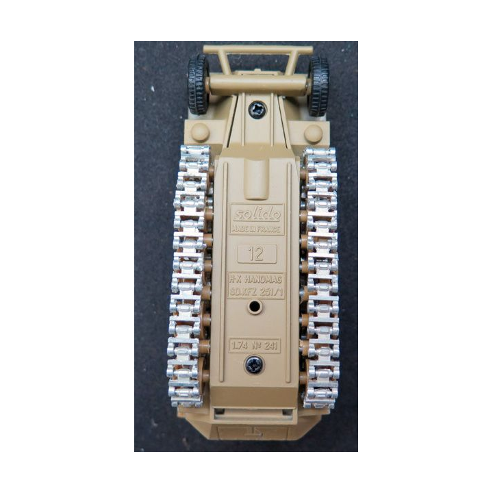 Véhicule blindé allemand H-K Hanomag SD-KFZ 251/1 N° 12 n° 241 Solido