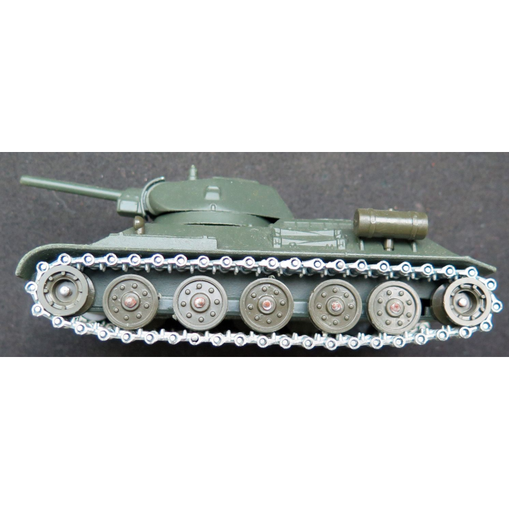 Char russe T 34 / 76  n° 102 (ref 208  3 / 1964) en métal  Solido