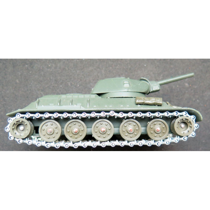 Char russe T 34 / 76  n° 102 (ref 208  3 / 1964) en métal  Solido