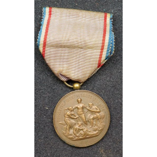 FRANCE : médaille de l'académie du dévouement national humanité bienfaisance charité en bronze