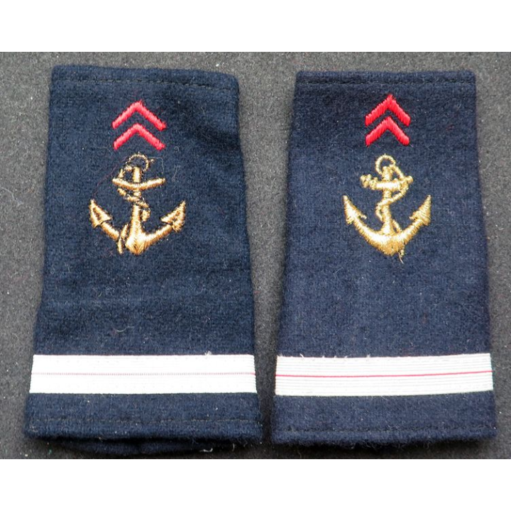 Paire de fourreau d'épaule d'adjudant des Troupes de Marine