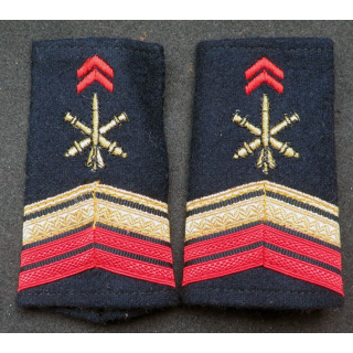 Paire de fourreau d'épaule de Caporal Chef de l'artillerie