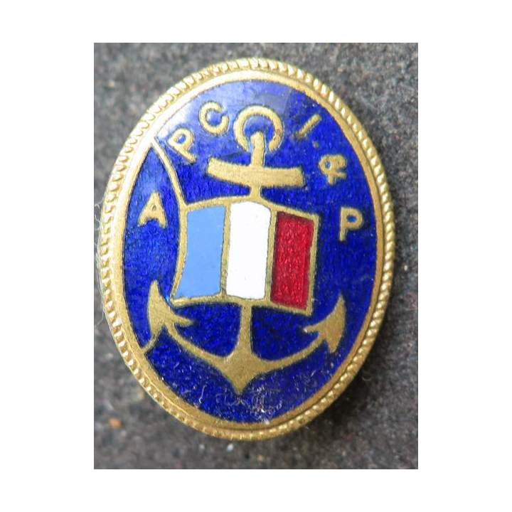 Très vieil insigne de boutonnière marine en émail A PC I & P (?)
