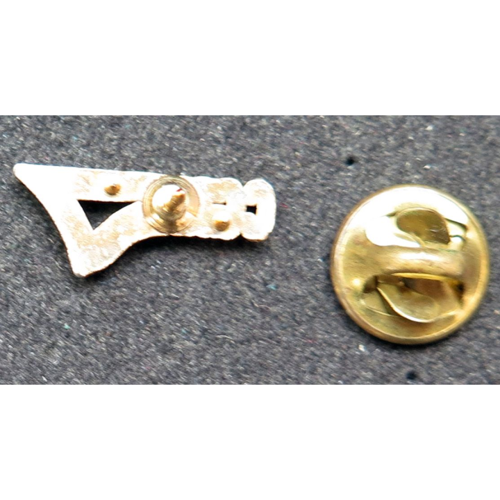 Pin's marine transports maritimes CGM 2 cm