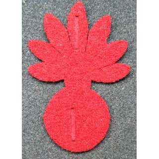 Insigne tissu de grenade garance non réglementaire
